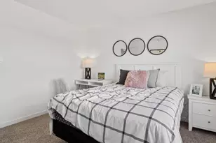7675 W 107th Pl, Crown Point, IN 46307 - Photo 13