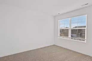 10 Maximillian Dr, Hobart, IN 46342 - Photo 29