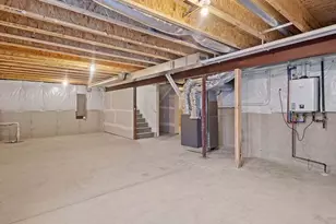 10 Maximillian Dr, Hobart, IN 46342 - Photo 37