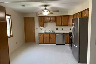 247 Barbara Jean Dr, Schererville, IN 46375 - Photo 5