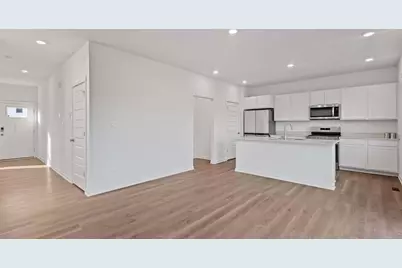 38 Maximillian Drive, Hobart, IN 46342 - Photo 17