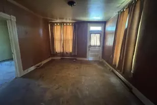 415 Cleveland, Michigan City, IN 46360 - Photo 3