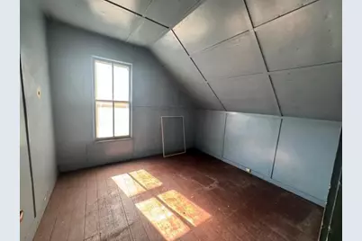 415 Cleveland, Michigan City, IN 46360 - Photo 13