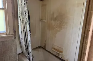 415 Cleveland, Michigan City, IN 46360 - Photo 9