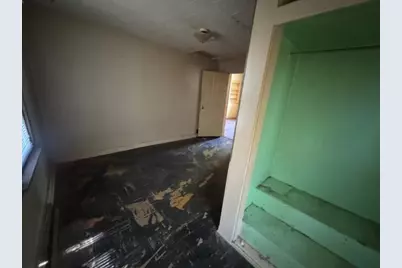 415 Cleveland, Michigan City, IN 46360 - Photo 11