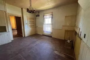 415 Cleveland, Michigan City, IN 46360 - Photo 7