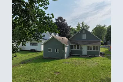 606 S Market Street, Winamac, IN 46996 - Photo 3