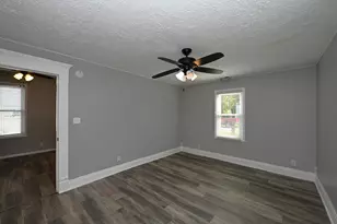 606 S Market St, Winamac, IN 46996 - Photo 15