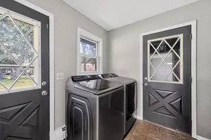 417 Cedar St NW, Demotte, IN 46310 - Photo 13