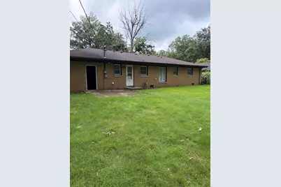 417 Cedar Street NW, Demotte, IN 46310 - Photo 5