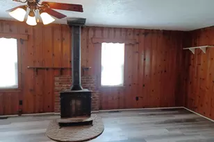 109 S California St, Hobart, IN 46342 - Photo 5