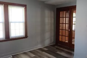 109 S California St, Hobart, IN 46342 - Photo 7