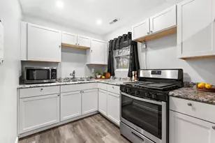 4138 W 20th Ave, Gary, IN 46404 - Photo 7