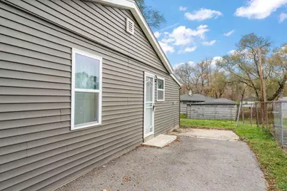 4138 W 20th Avenue, Gary, IN 46404 - Photo 13