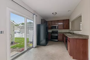12774 Ellsworth Pl, Crown Point, IN 46307 - Photo 9