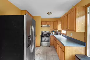 51 Deerpath Rd, Merrillville, IN 46410 - Photo 7