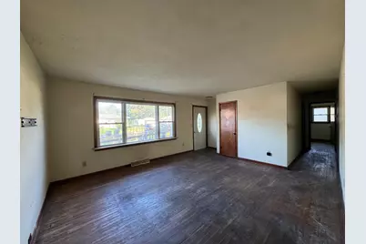 3028 Oakwood Street, Portage, IN 46368 - Photo 7