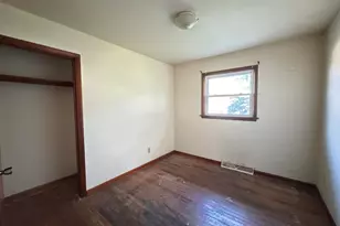 3028 Oakwood St, Portage, IN 46368 - Photo 11