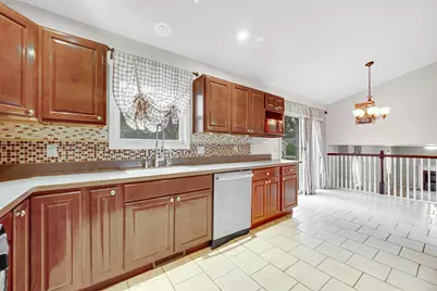 17472 Hawthorne Drive, Lowell, IN 46356 - Photo 11