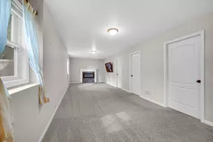 17472 Hawthorne Dr, Lowell, IN 46356 - Photo 13