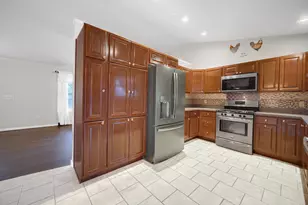 17472 Hawthorne Dr, Lowell, IN 46356 - Photo 9