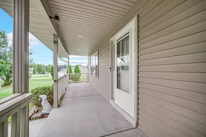 17472 Hawthorne Drive, Lowell, IN 46356 - Photo 33