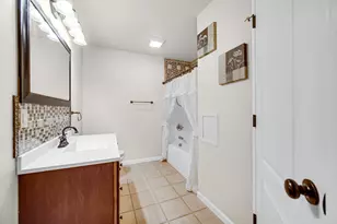 17472 Hawthorne Dr, Lowell, IN 46356 - Photo 19