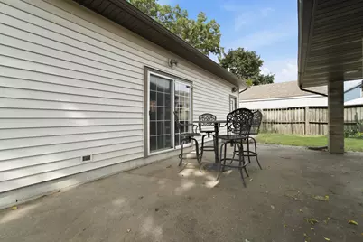 402 Pearl Street, Michigan City, IN 46360 - Photo 15