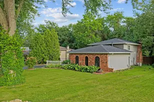 3869 Kingsway Dr, Crown Point, IN 46307 - Photo 31