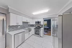 3869 Kingsway Dr, Crown Point, IN 46307 - Photo 49