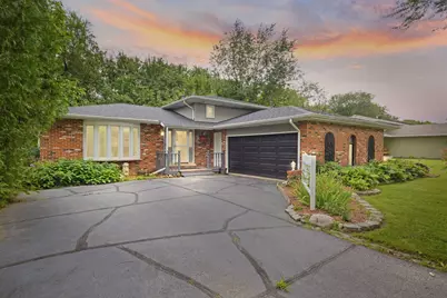 3869 Kingsway Drive, Crown Point, IN 46307 - Photo 1