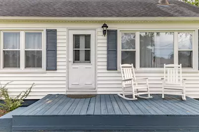 409 W Division Road, Demotte, IN 46310 - Photo 5