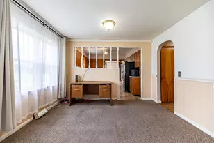 409 W Division Rd, Demotte, IN 46310 - Photo 9