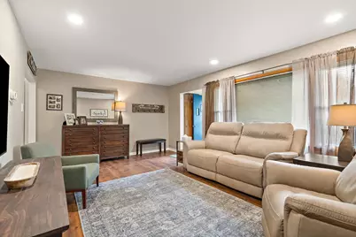 610 N Indiana Street, Griffith, IN 46319 - Photo 7