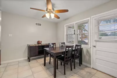 610 N Indiana Street, Griffith, IN 46319 - Photo 9