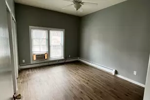 306 Jefferson St, Valparaiso, IN 46383 - Photo 13