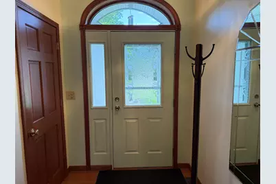 3216 W Greenbriar Lane, La Porte, IN 46350 - Photo 5