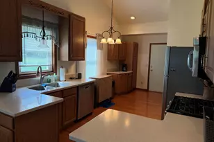 3216 W Greenbriar Ln, La Porte, IN 46350 - Photo 13