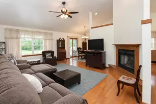 3216 W Greenbriar Ln, La Porte, IN 46350 - Photo 5