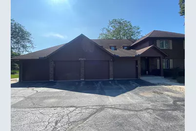 2523 E Lakeshore Drive #C-17, Crown Point, IN 46307 - Photo 1