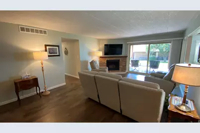 2523 E Lakeshore Drive #C-17, Crown Point, IN 46307 - Photo 15