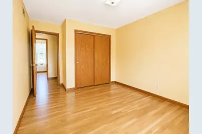 4126 E 31st Avenue #Rr1, Hobart, IN 46342 - Photo 7