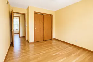 4126 E 31st Ave, Hobart, IN 46342 - Photo 7