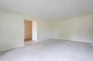 486 Park Ave, Valparaiso, IN 46385 - Photo 9