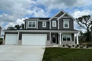 10413 Texas St, Crown Point, IN 46307 - Photo 1