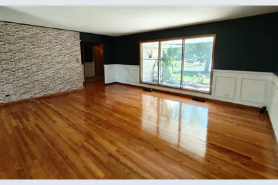 430 E 54th Avenue, Merrillville, IN 46410 - Photo 5