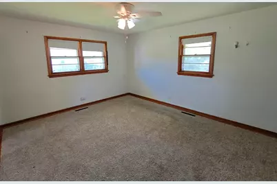 430 E 54th Avenue, Merrillville, IN 46410 - Photo 11