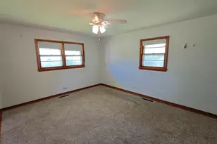 430 E 54th Ave, Merrillville, IN 46410 - Photo 11