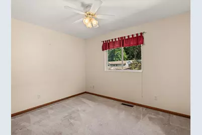 141 Indian Ridge Drive #4, Michigan City, IN 46360 - Photo 9