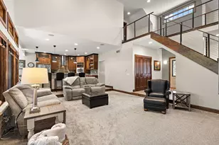 10929 Bunker Dr, Demotte, IN 46310 - Photo 11